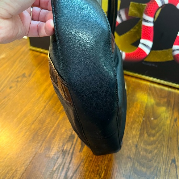 Brighton Vintage Black and Croc Embossed Brown Leather Handbag - Picture 3 of 10